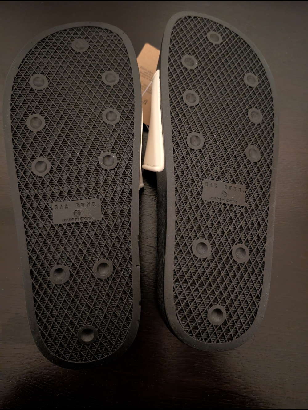 Rae Dunn 'Choose Kind' Black Slide Sandals - Picture 4 of 4